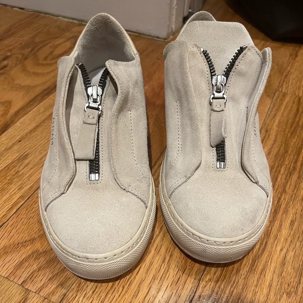 Axel Arigato Sneaker